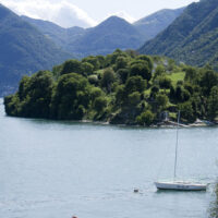 Lake Como - Hiringaboat - Isola Comacina